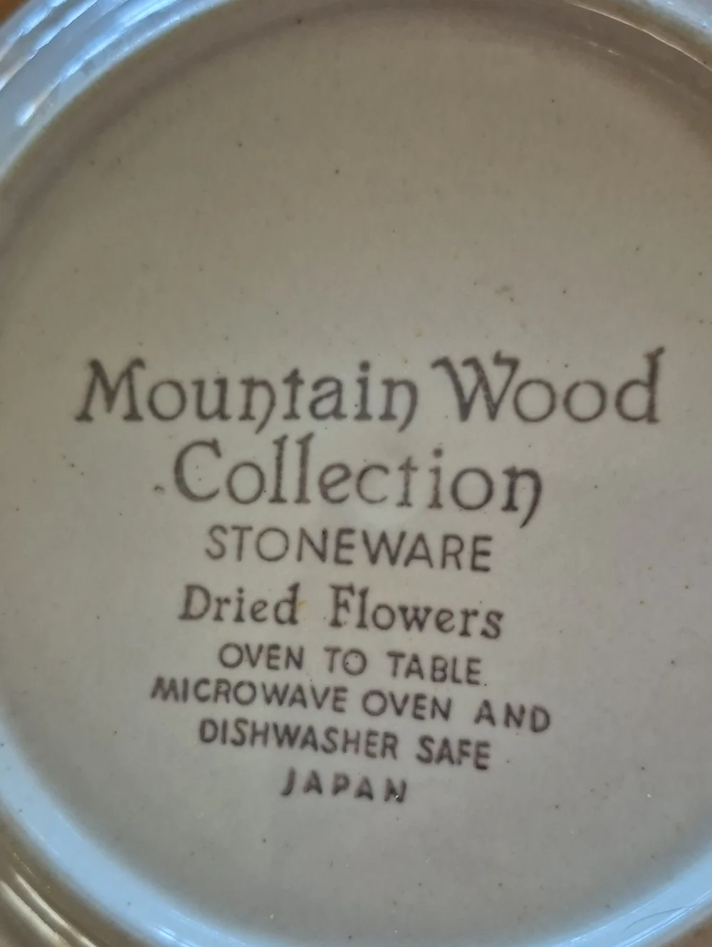 Vtg. Mountain Wood Collection Stoneware Bread Plates in Cream and Brown Set of 5